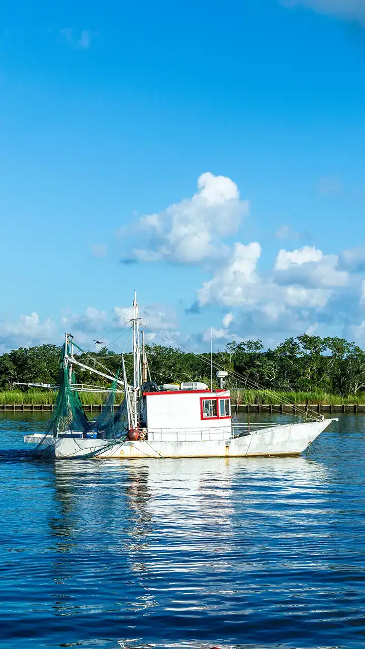 Shrimp boat on Mobile Bay near Fairhope, AL | HVAC Installation | Fairhope HVAC Repair
